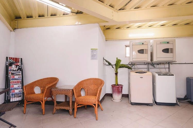 CANTALOUPE MOTEL0