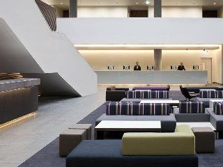 Doubletree by Hilton Tower of London Hotel1