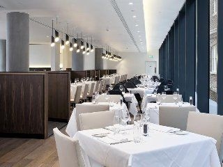 Doubletree by Hilton Tower of London Hotel3