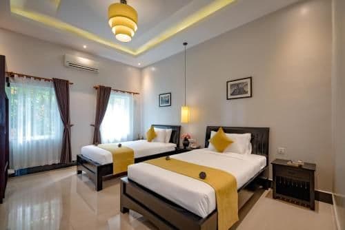Deluxe Twin Room - Free Pick Up