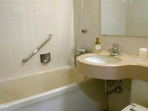 Standard Twin Room - Non-Smoking