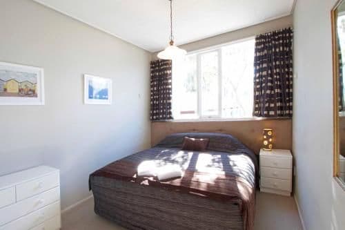 Four-Bedroom Apartment with Terrace