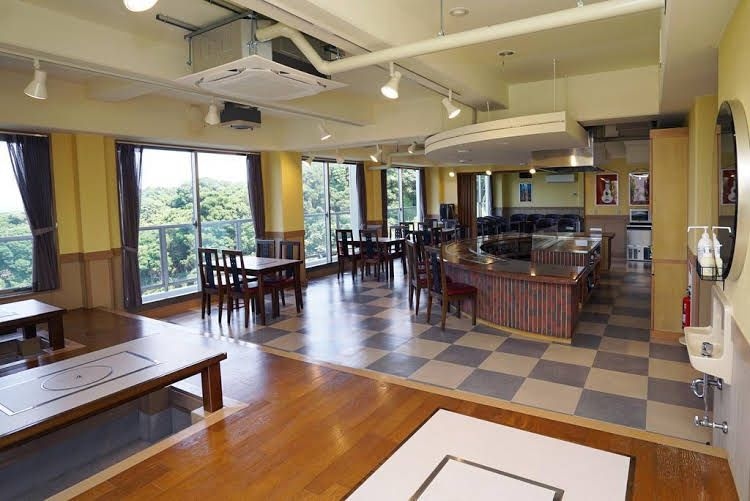 Tobi Hostel and Apartments0