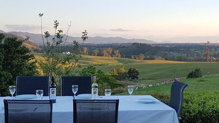 Kia Ora Lookout Retreat0
