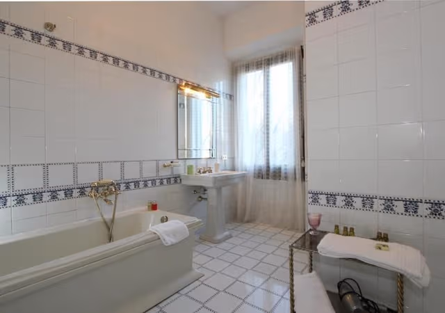 APARTMENT CAPACITY 4 ONE BEDROOM