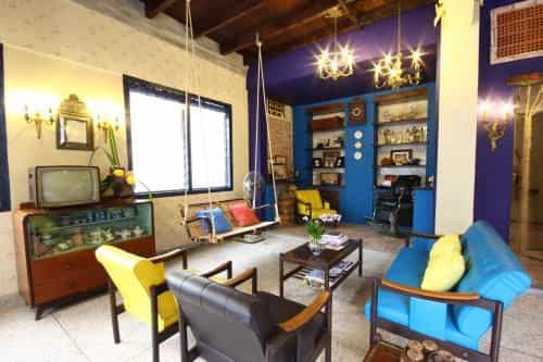 Baan Nai Nakhon Baan Nai Nakhon