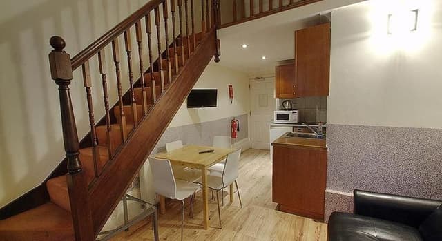 APARTMENT DUPLEX