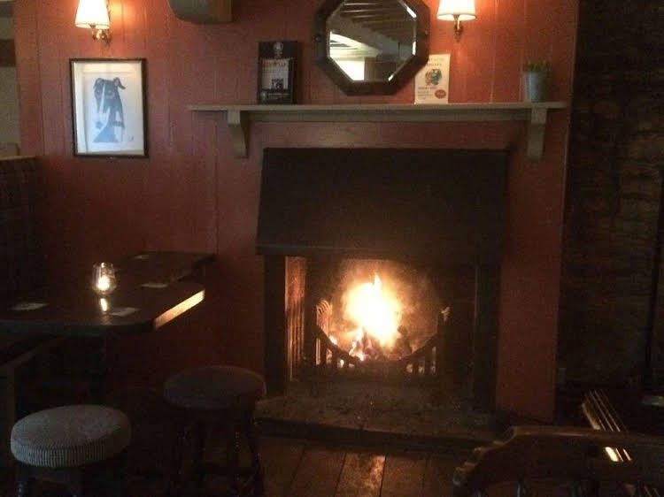The Salford Inn4