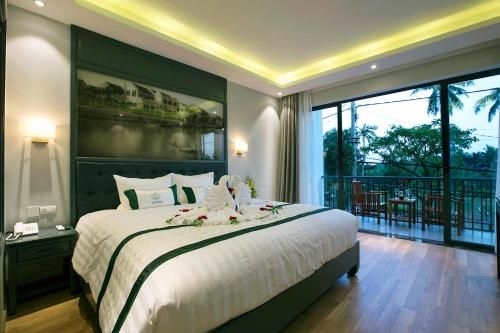 Ivy Villa1