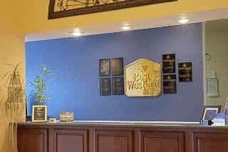 Best Western Plus Sherwood Inn & Suites