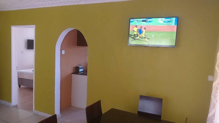 Wells Guest House0