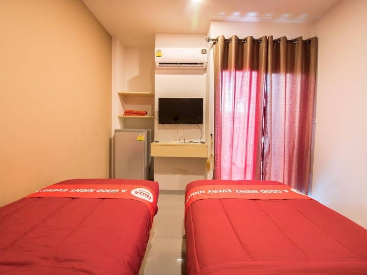 NIDA Rooms Bright Saffron Residence0