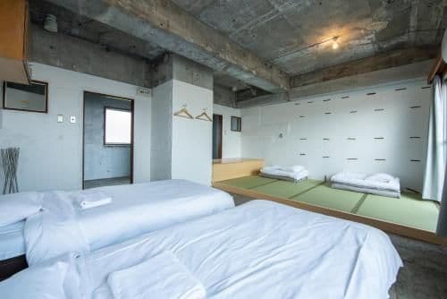 Room with Tatami Area with Shared Bathroom and Toilet