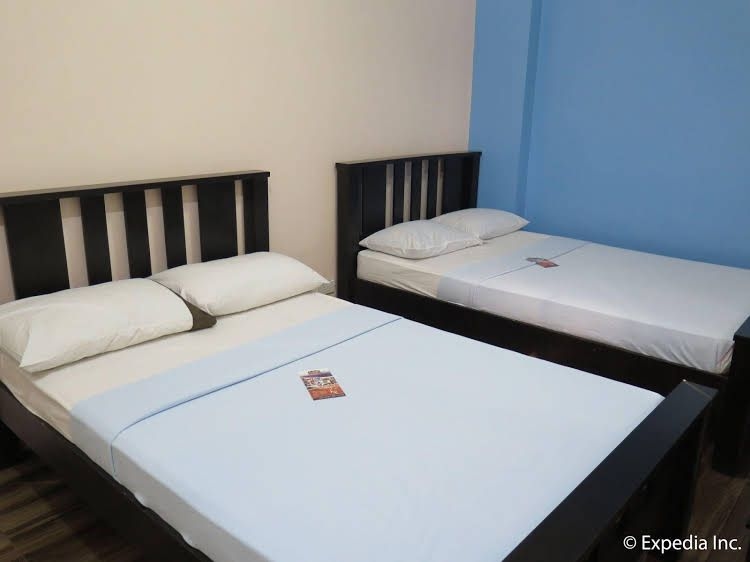 The Overlook Inn Tagaytay0