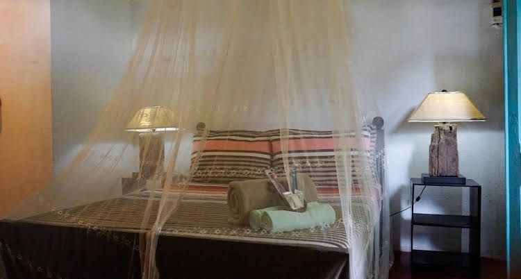 LAS VENTANAS TAGAYTAY0