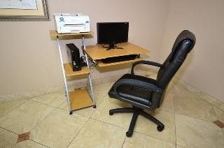 Best Western Plus Lanai Garden Inn & Suites3