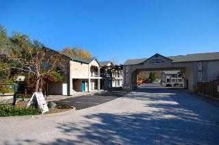 Best Western Cloverdale Inn0