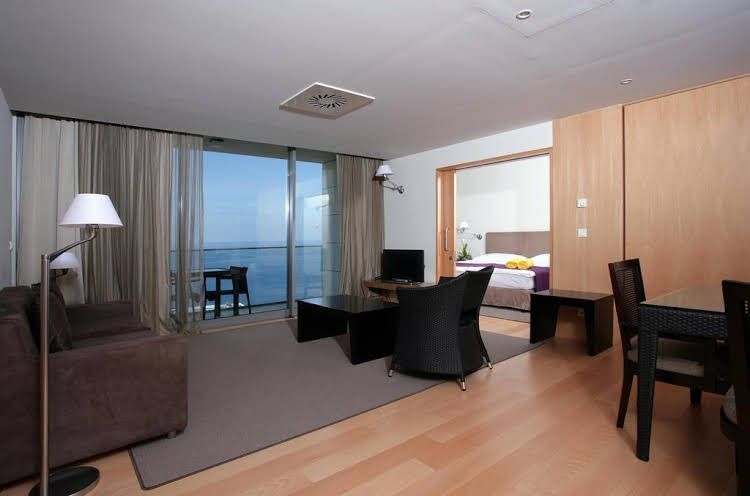Madeira Golden Residence Hotel1