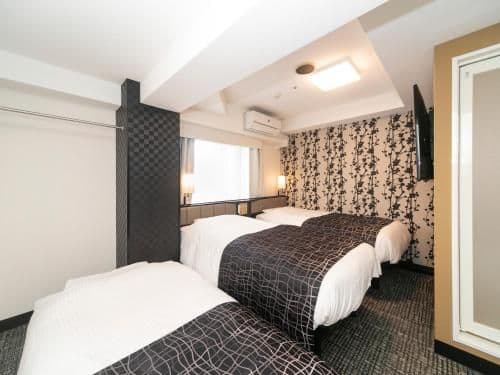 Triple Room - Non-Smoking