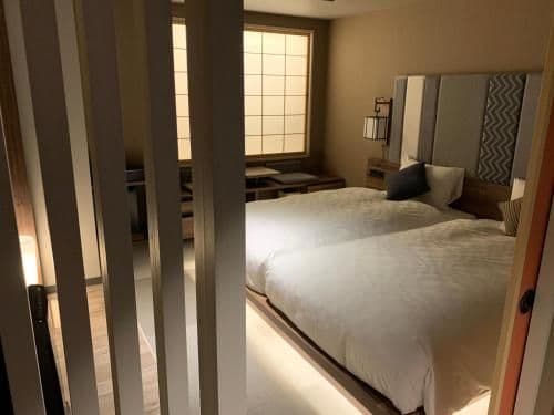 Deluxe Hollywood Twin Room