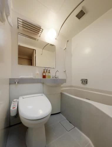 Single Room - Non-Smoking