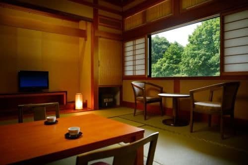 Japanese-Style Room