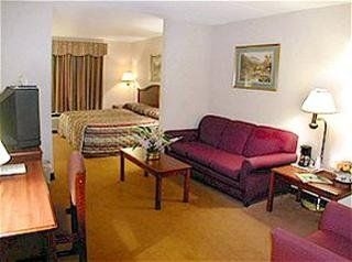 Best Western Roswell Suites3