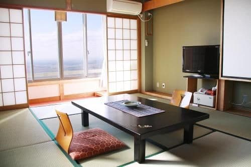 Japanese-Style Room