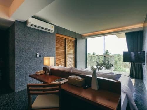 Sky Panoramic Suite with Ocean View