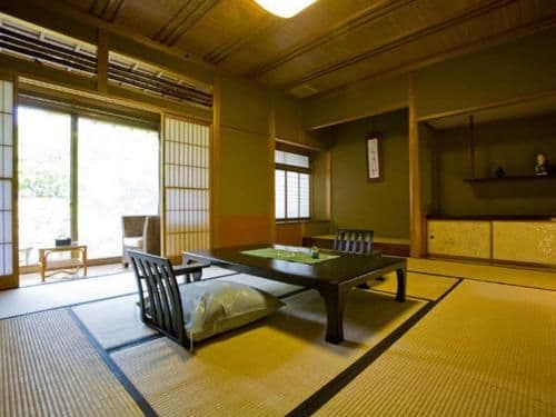 Triple Room with Shared Bathroom