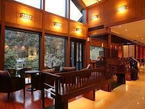 ทะเกะดะโอะ ออนเซน โคะโยะกัง เบเต อะซาลี (Takedao Onsen Koyokan Bettei Azalee)3
