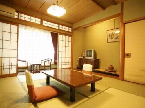 Japanese-Style Superior Room