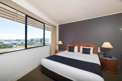 Executive Room (Unserviced)