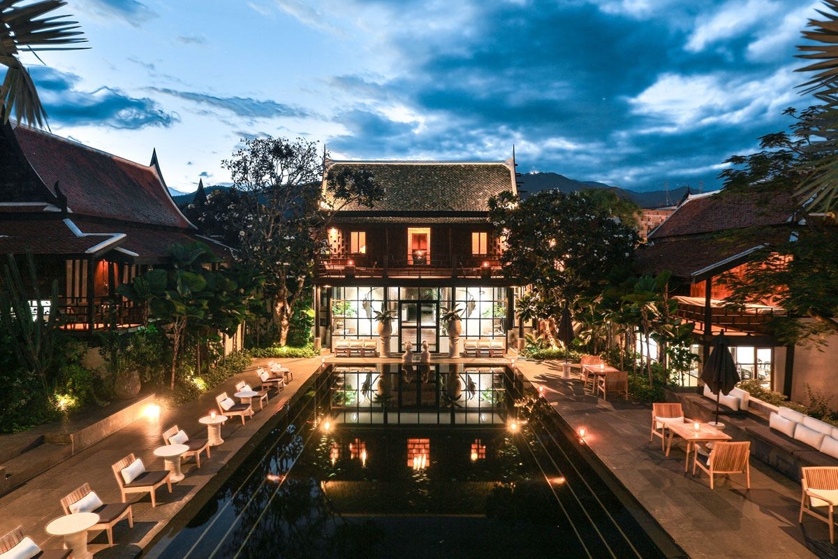 วิลล่า มหาภิรมย์ (Villa Mahabhirom)1