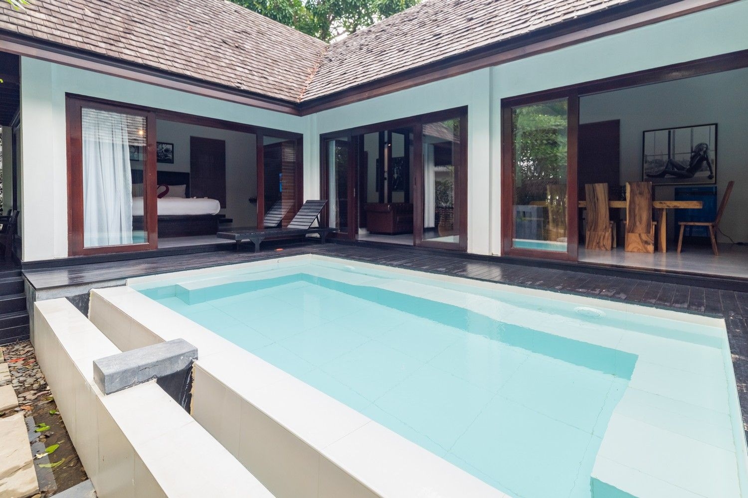 เดอะ พริวิเลจ โฮเทล เอซร่า รอยัล บีช (The Privilege Hotel Ezra Royal Beach)4