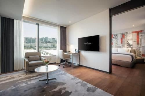 Premier Suite