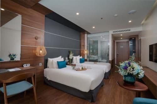 Superior Twin Room with City View