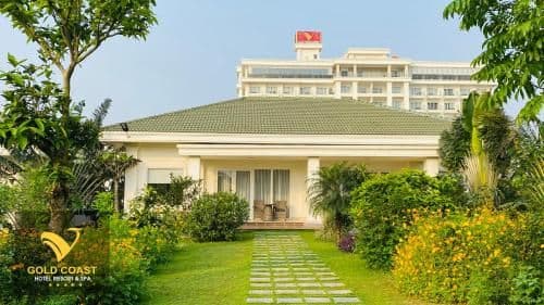 Villa - Beach Front