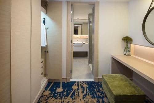 Junior Suite with Club Sky Access