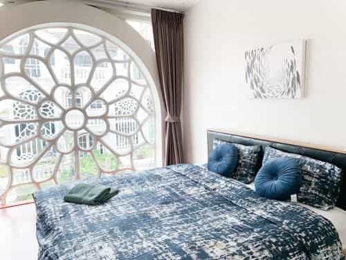 Family Friendly! Hot spot in Bangkok, cozy, modern & Big house! Family Friendly! Hot spot in Bangkok, cozy, modern & Big house!