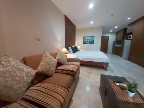 Studio Apartment with Sea View