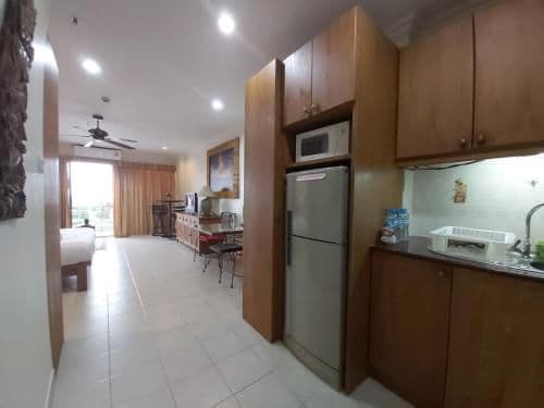 Studio Apartment with Sea View