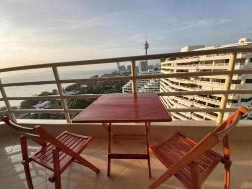 Studio Apartment with Sea View