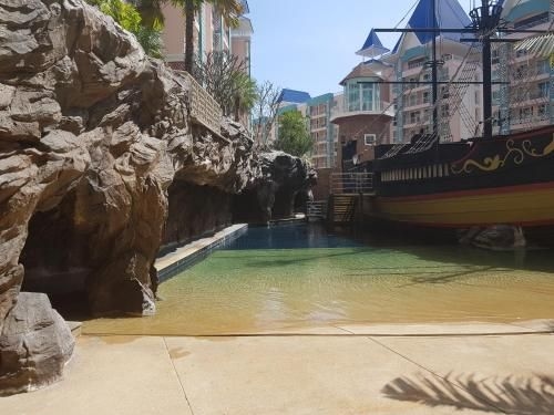 Grande Caribbean Pattaya 2 bedroom1