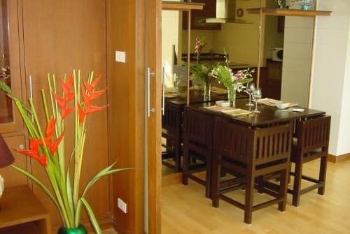 Deluxe Apartment