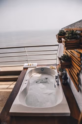 Studio Apartment with Sea View