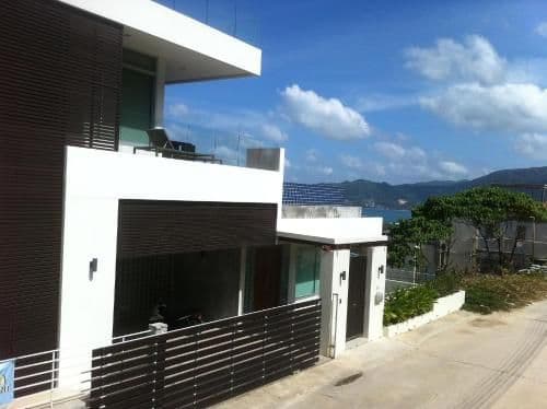 Villa with Sea View