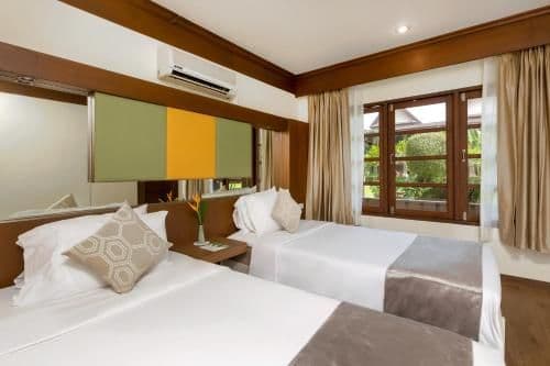 Deluxe Family Room