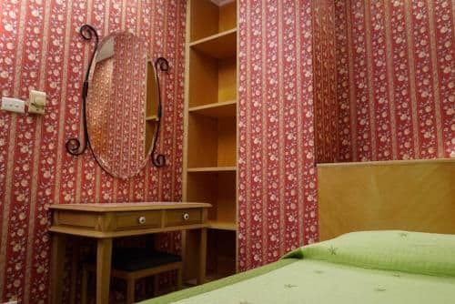 Single Room
