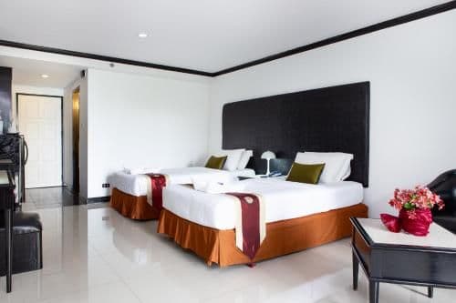 Deluxe Double or Twin Room